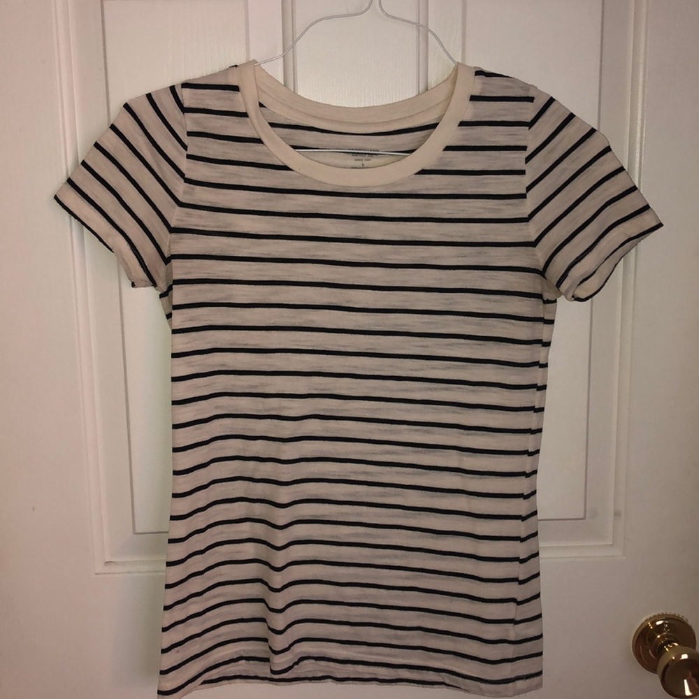 striped tshirt